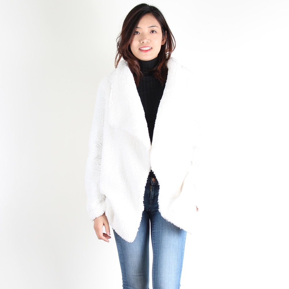 NWT, Ivory Open Front Sherpa Jacket